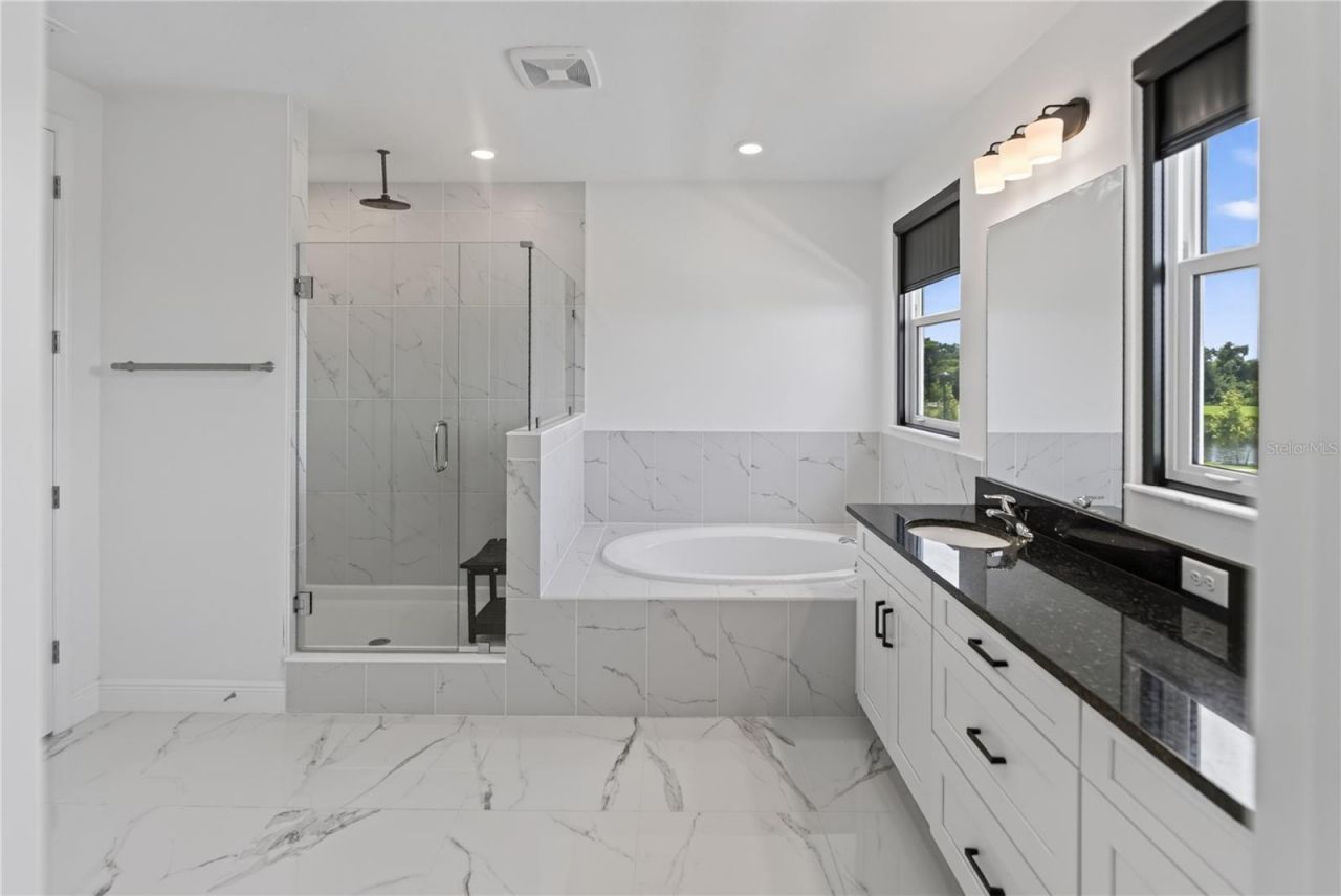 7595 Seahawk Avenue, Sarasota, FL 34241 Photo