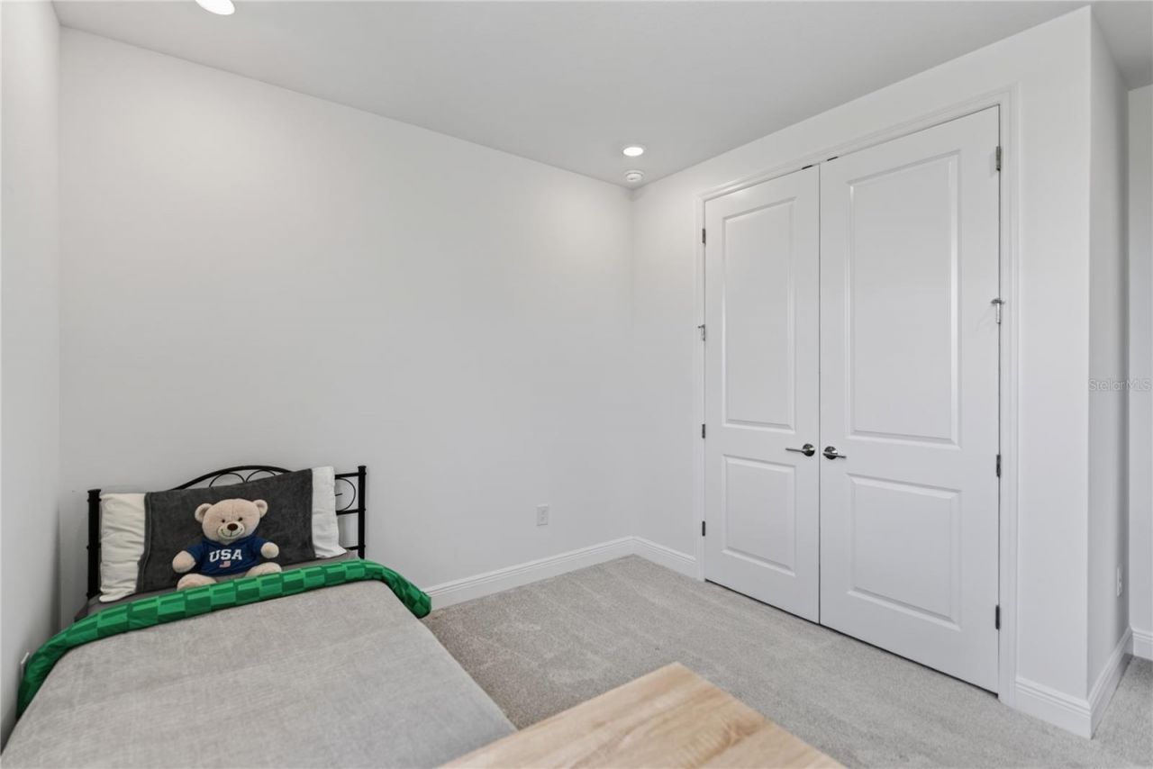 7595 Seahawk Avenue, Sarasota, FL 34241 Photo
