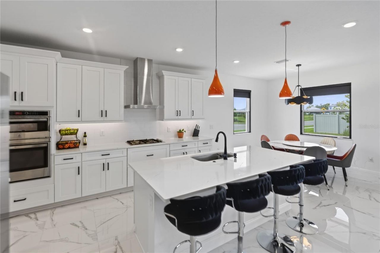 7595 Seahawk Avenue, Sarasota, FL 34241 Photo