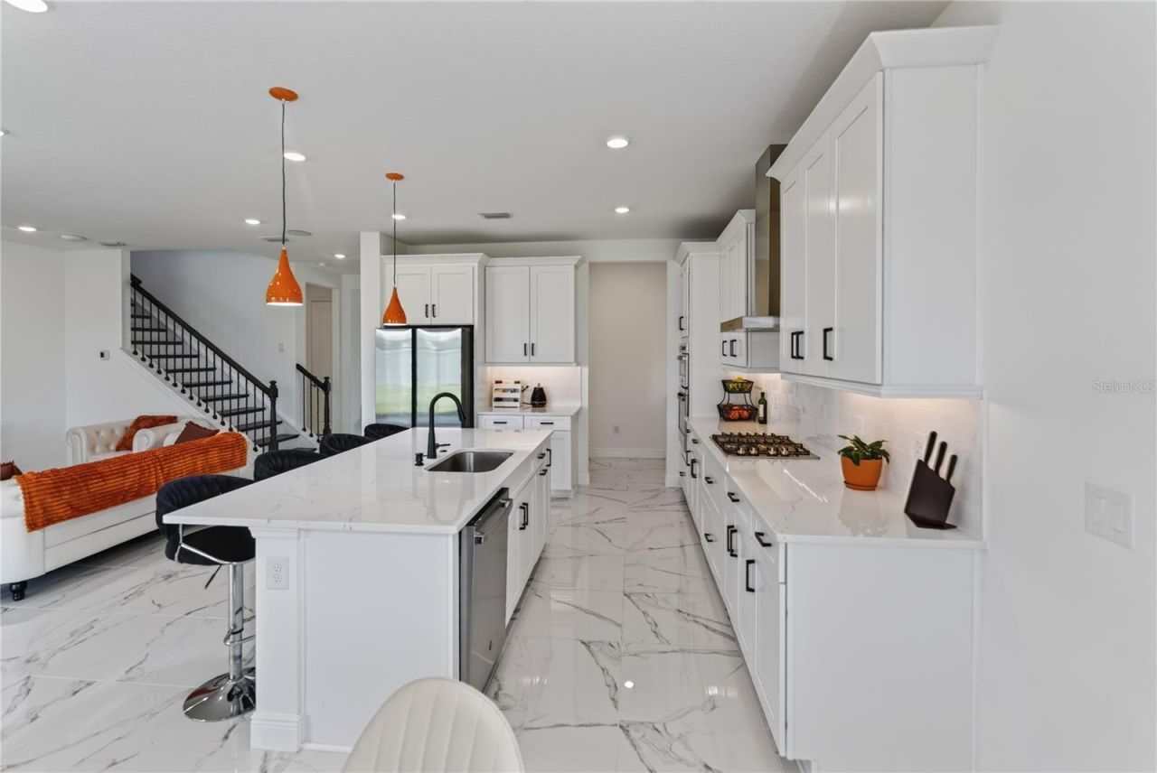 7595 Seahawk Avenue, Sarasota, FL 34241 Photo