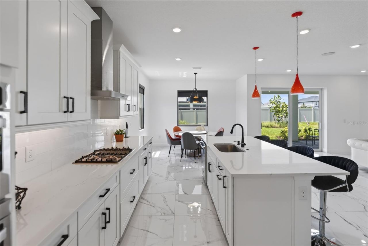 7595 Seahawk Avenue, Sarasota, FL 34241 Photo