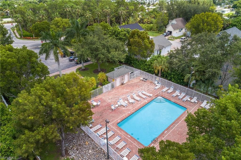 538 Leawood Cir, Naples, FL 34104 Photo