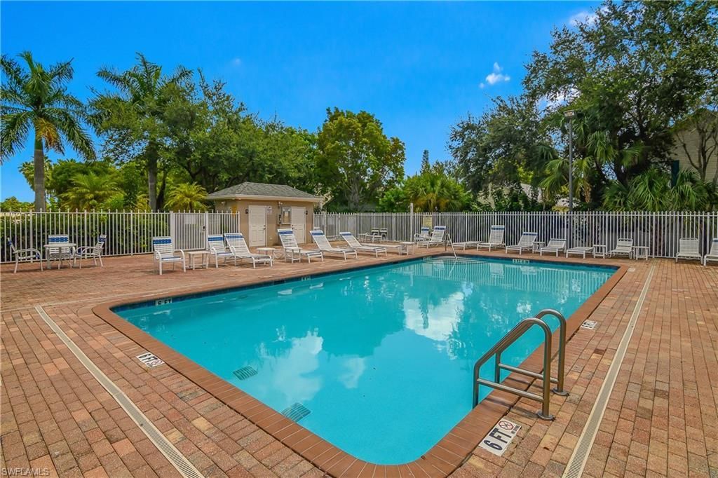 538 Leawood Cir, Naples, FL 34104 Photo