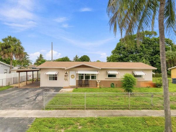 3611 NW 5th Pl, Lauderhill, FL 33311