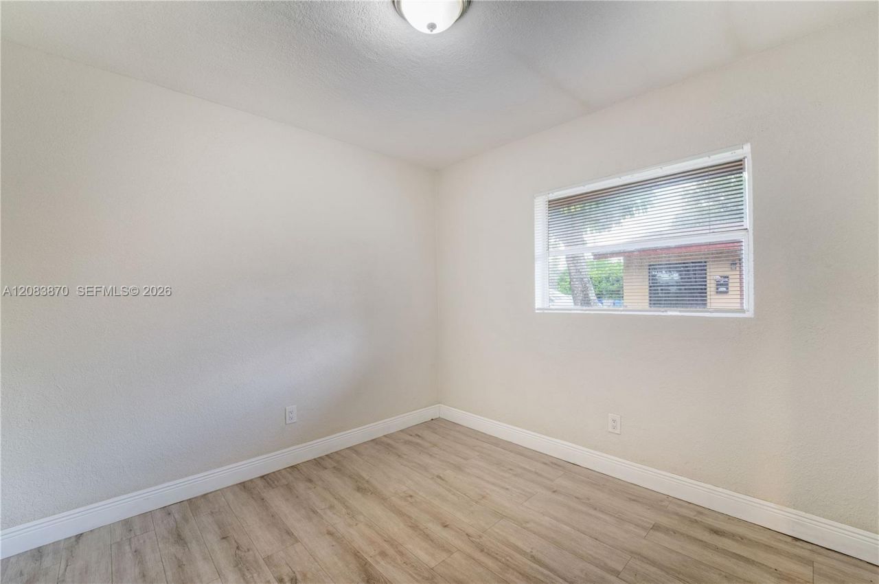 2731 NW 1st St , Unit 2, Pompano Beach, FL 33069 Photo