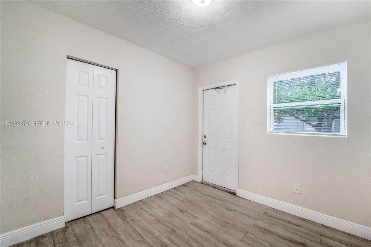 2731 NW 1st St , Unit 2, Pompano Beach, FL 33069 Photo