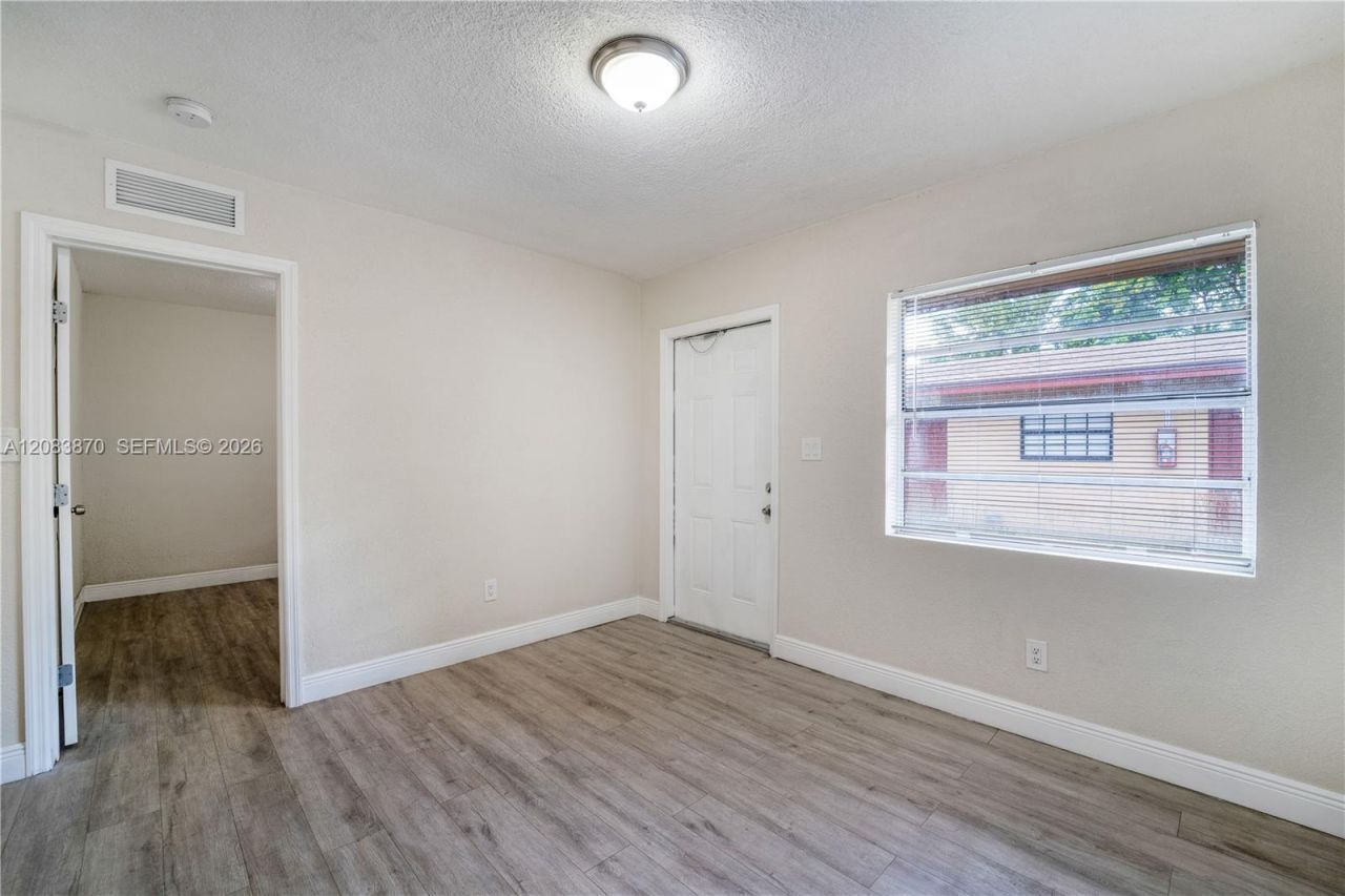 2731 NW 1st St , Unit 2, Pompano Beach, FL 33069 Photo
