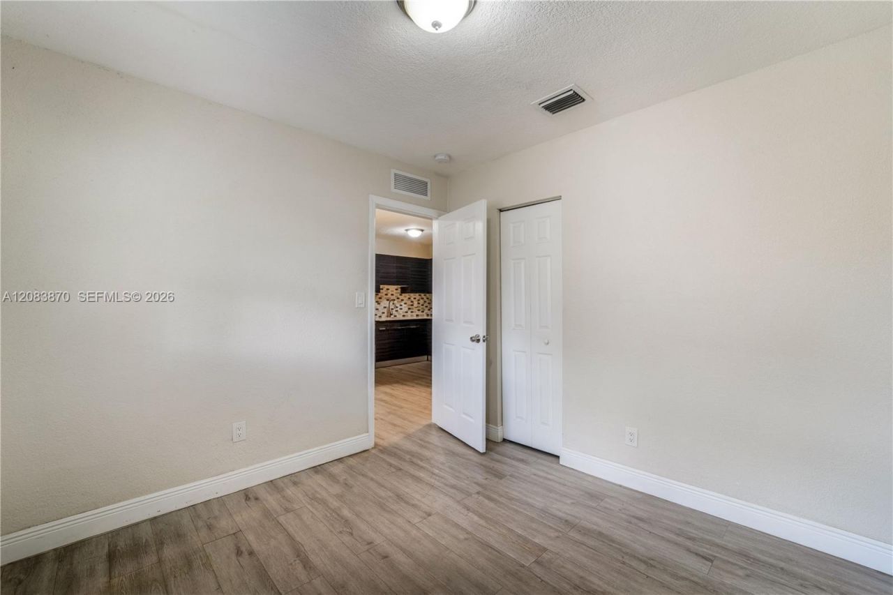 2731 NW 1st St , Unit 2, Pompano Beach, FL 33069 Photo