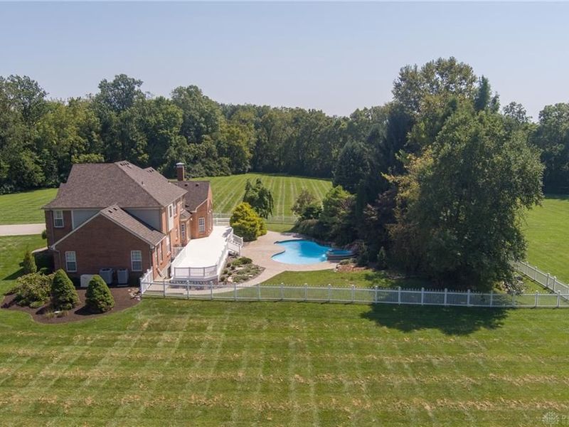 2121 N Route 741, Franklin, OH 45005 Photo 3