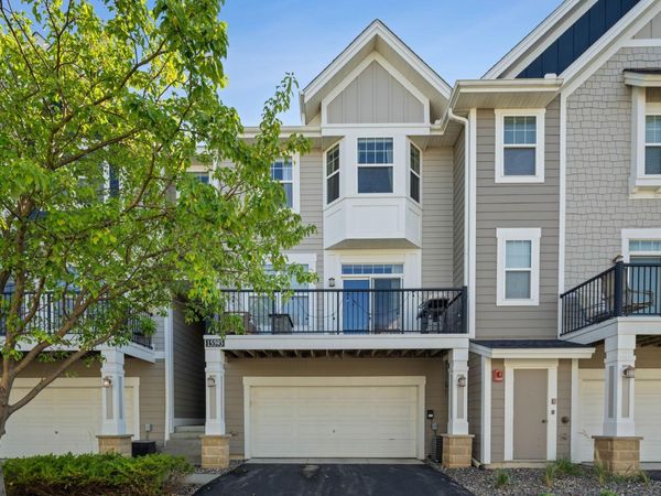 15593 Early Bird Circle , Unit 307, Apple Valley, MN 55124