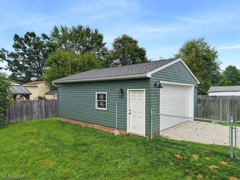 1761 Delia Avenue, Akron, OH 44320 Photo 28