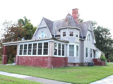 Main Photo
