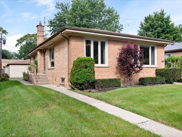 8624 Hamlin Avenue , Skokie, IL 60076