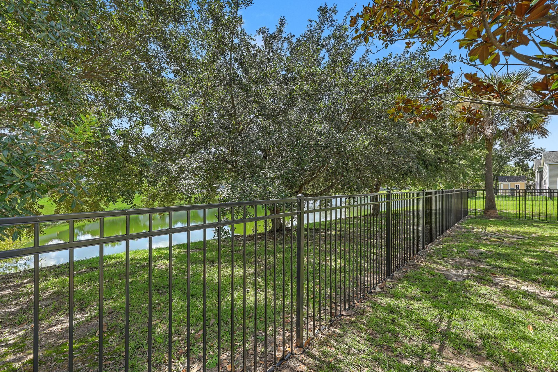 1441 Crossbill Trail Photo 35