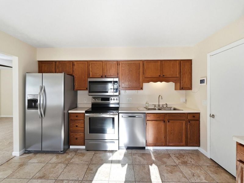 4885 E Brannan Drive, Unit 4885, Springfield, OH 45502 Photo 11