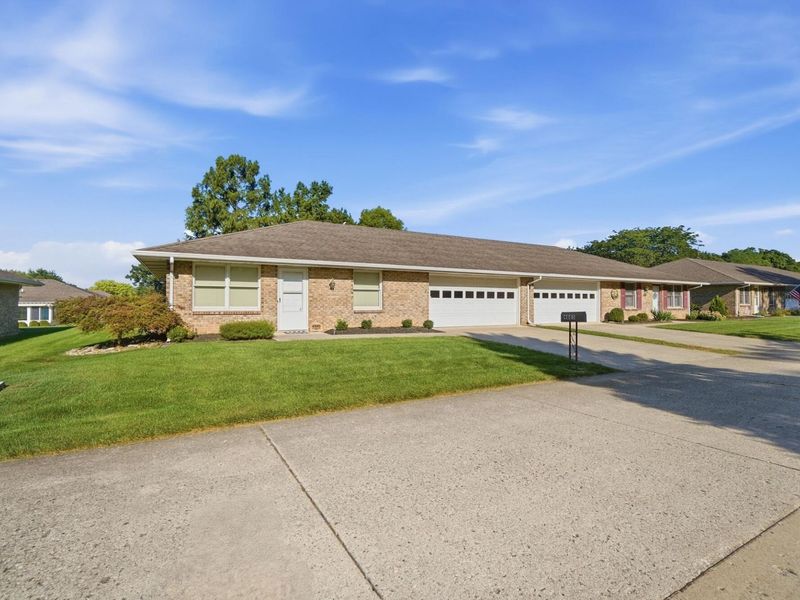 4885 E Brannan Drive, Unit 4885, Springfield, OH 45502 Photo 4