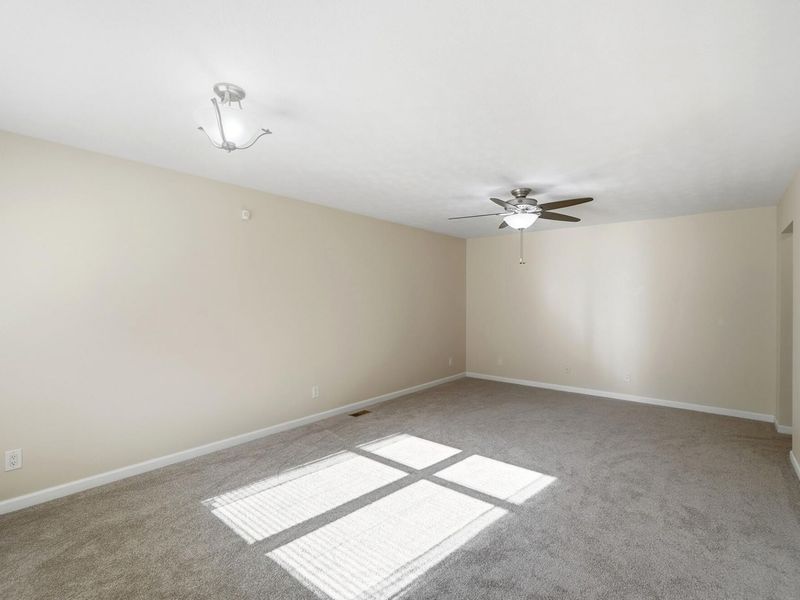 4885 E Brannan Drive, Unit 4885, Springfield, OH 45502 Photo 7