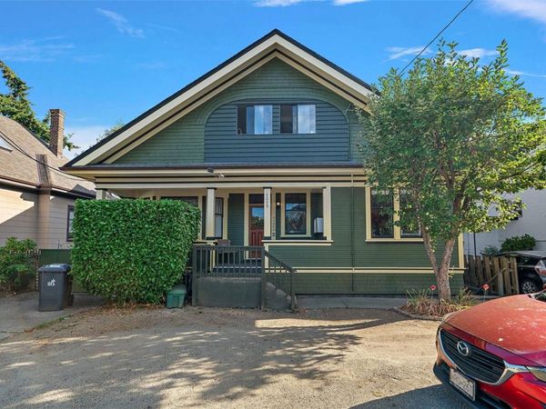 1317 Pandora Ave , Victoria, BC V8V 3R6
