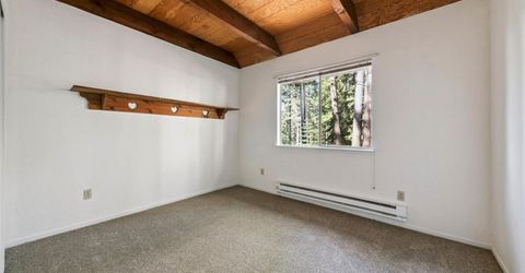 1930 Osage Circle, South Lake Tahoe, CA 96150 Photo