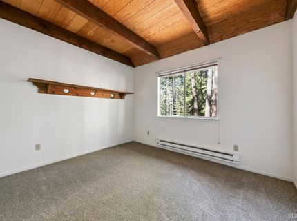 1930 Osage Circle, South Lake Tahoe, CA 96150 Photo