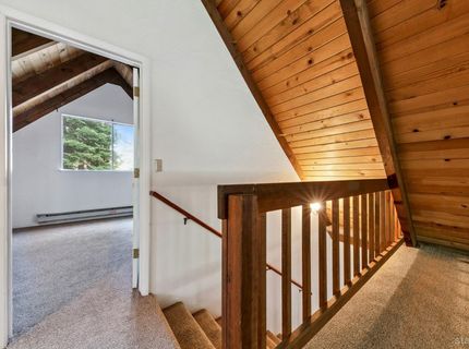 1930 Osage Circle, South Lake Tahoe, CA 96150 Photo