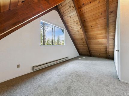 1930 Osage Circle, South Lake Tahoe, CA 96150 Photo