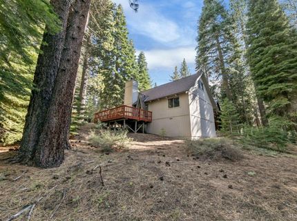 1930 Osage Circle, South Lake Tahoe, CA 96150 Photo