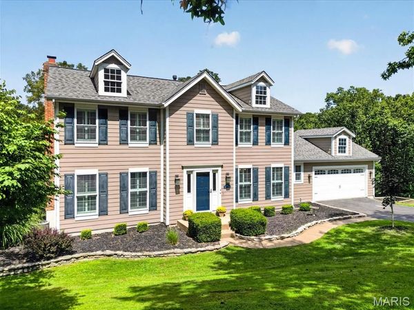 410 Gunnison Gorge Drive, Ballwin, MO 63011