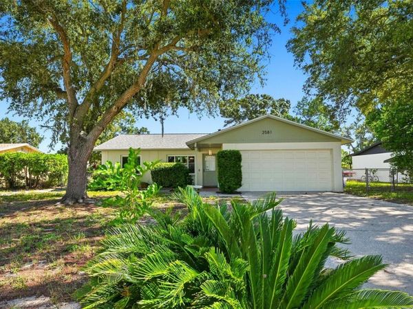2581 COLUMBUS WAY S, ST PETERSBURG, FL 33712