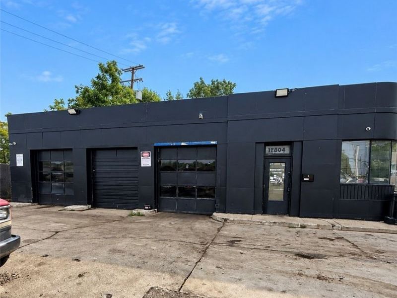 17202 Saint Clair Avenue, Cleveland, OH 44110 Photo 2