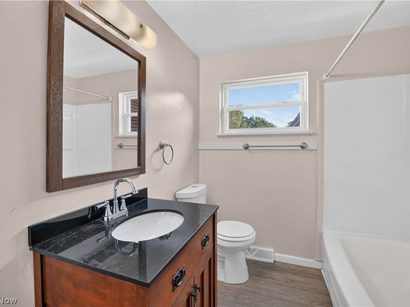 526 W College Street, Unit 16, Oberlin, OH 44074 Photo 17