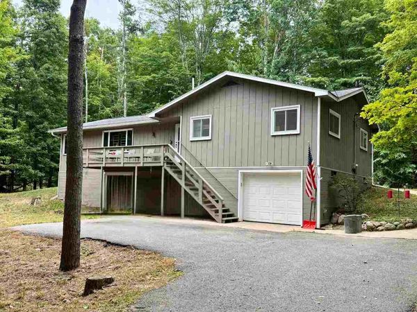 12678 PA-BE-SHAN Lane, Charlevoix, MI 49720