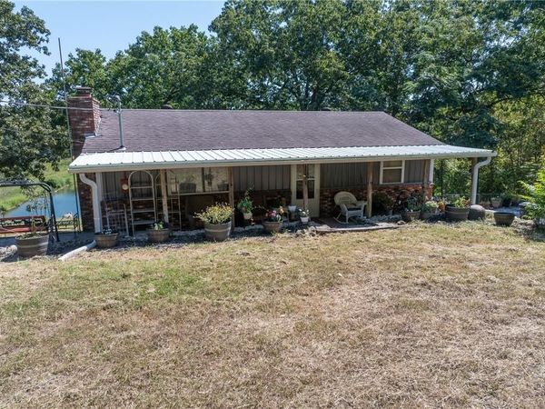 26193 Wiedenmann Place, Edwards, MO 65326