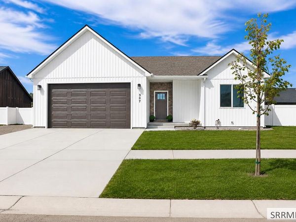 307 E 5th S, SUGAR CITY, ID 83448