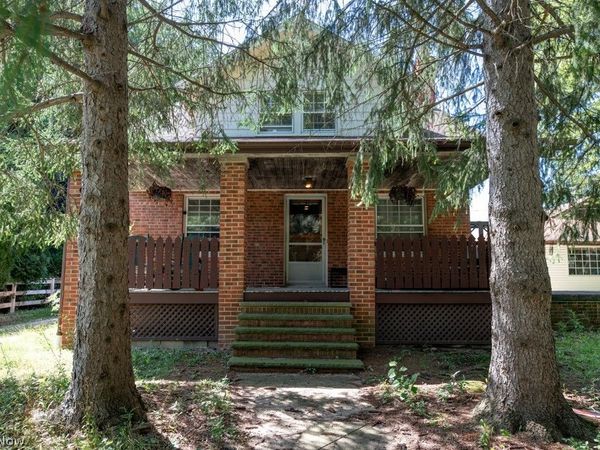 2864 Som Center Road , Willoughby Hills, OH 44094