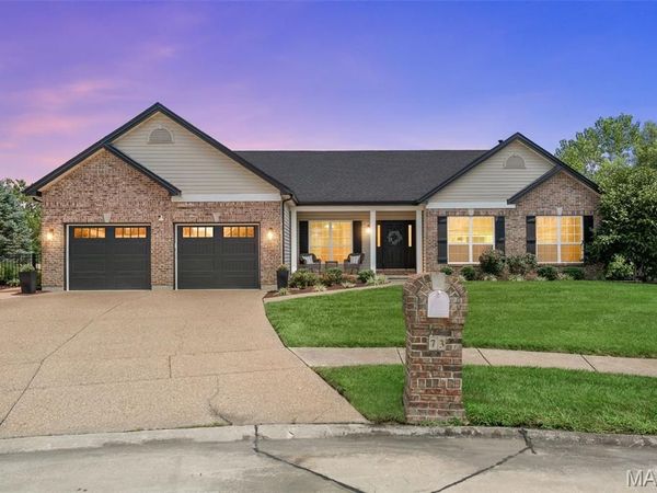 73 Elm Creek Court , Wentzville, MO 63385