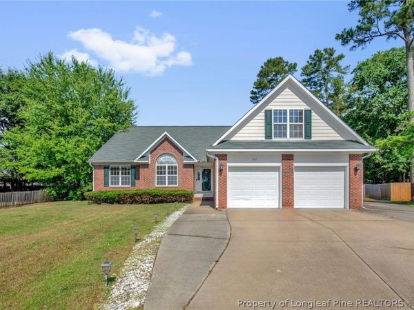 1406 Averton Court , Fayetteville, NC 28314