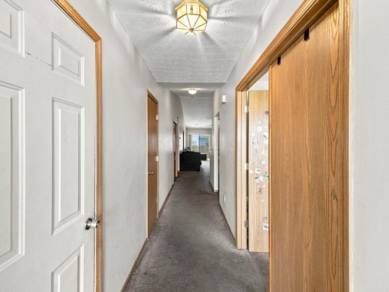 1456 October Ridge Court , Columbus, OH 43223 Photo 6