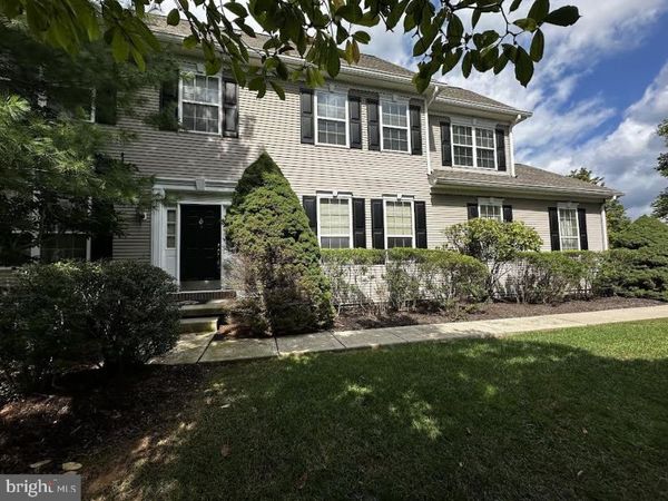 92 DISPATCH DRIVE , WASHINGTON CROSSING, PA 18977