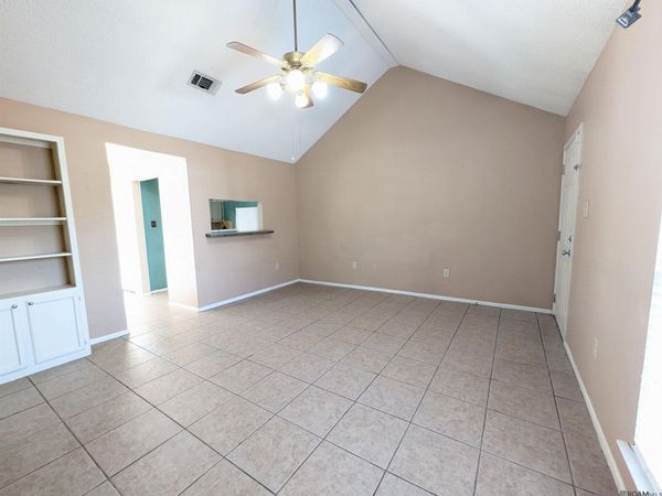 402 Lee Drive, Unit #3c, Baton Rouge, LA 70808