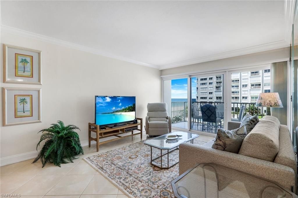 3443 Gulf Shore N Blvd N, Unit 313, Naples, FL 34103 Photo