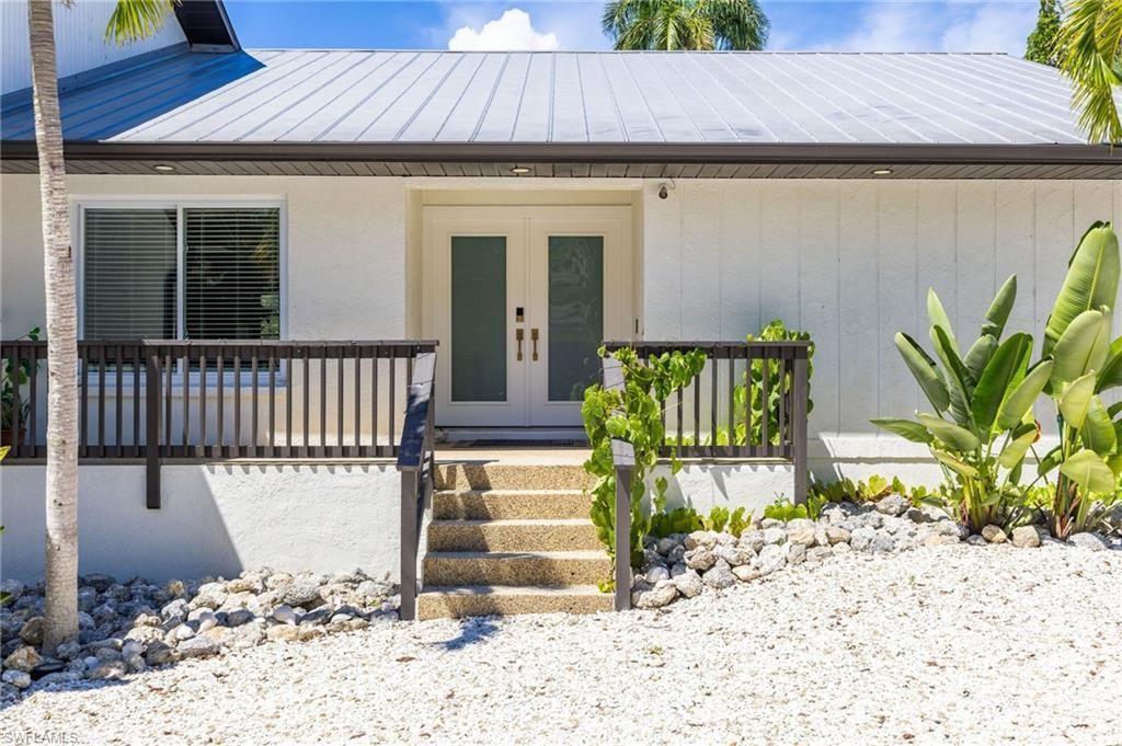 13270 Electron Dr , Fort Myers, FL 33908 Photo