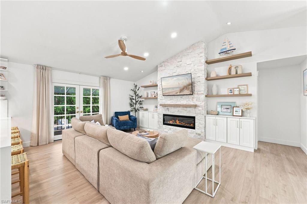 13270 Electron Dr , Fort Myers, FL 33908 Photo