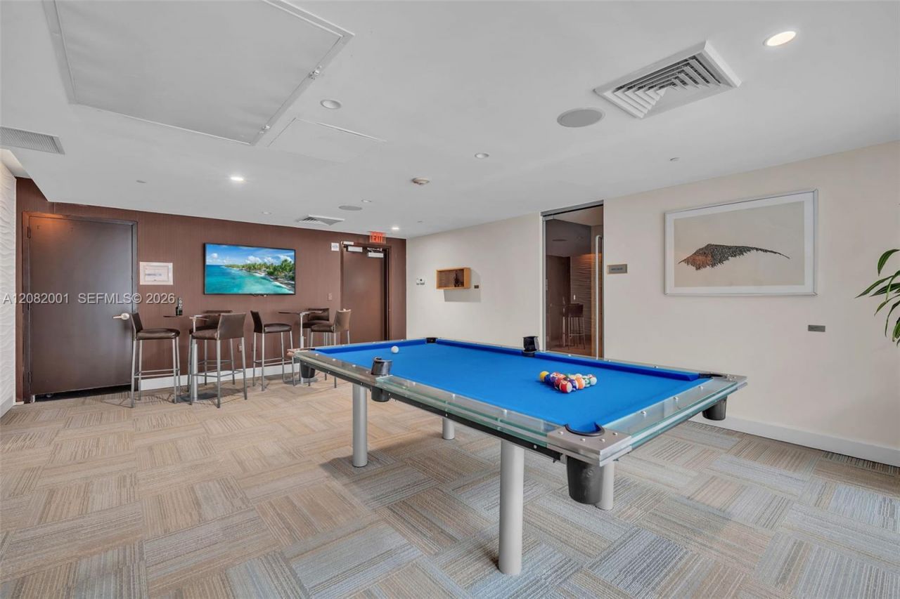 951 Brickell Ave , Unit 2403, Miami, FL 33131 Photo