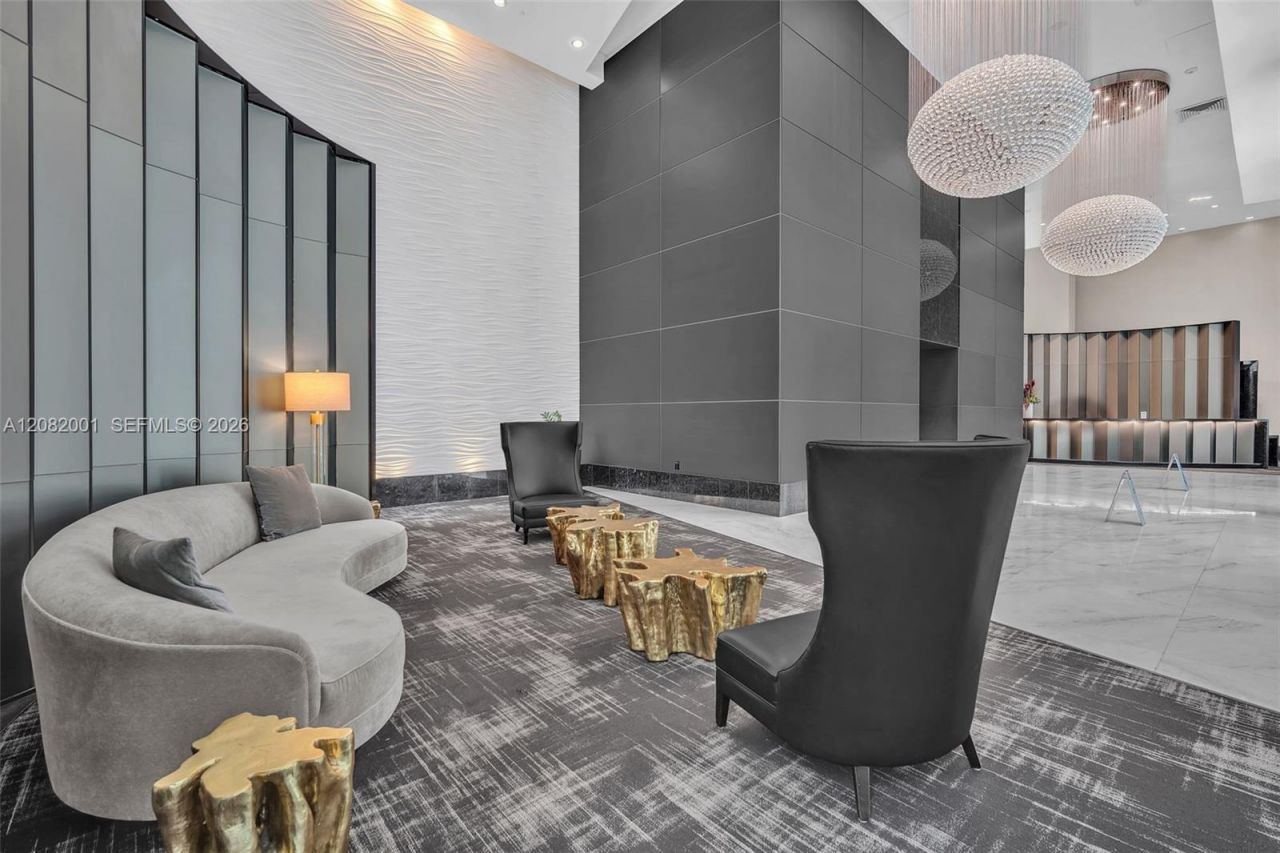 951 Brickell Ave , Unit 2403, Miami, FL 33131 Photo