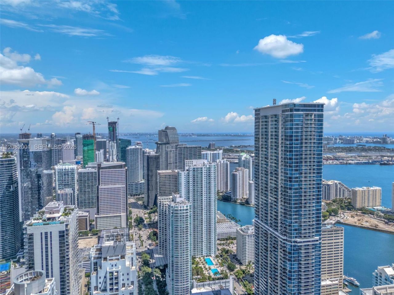 951 Brickell Ave , Unit 2403, Miami, FL 33131 Photo