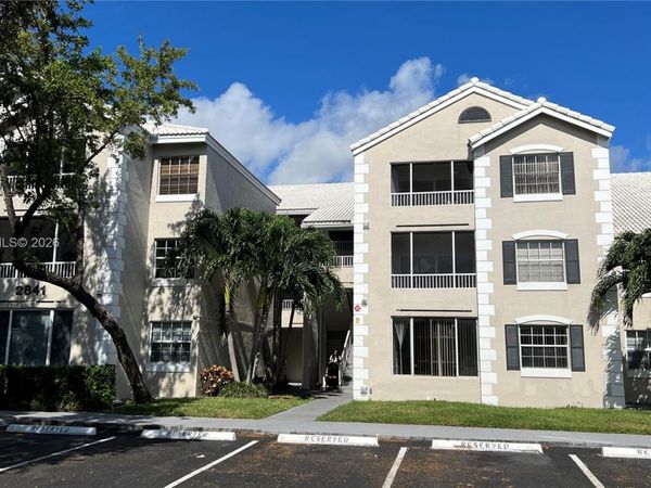 2841 N Oakland Forest Dr , Unit 203, Oakland Park, FL 33309