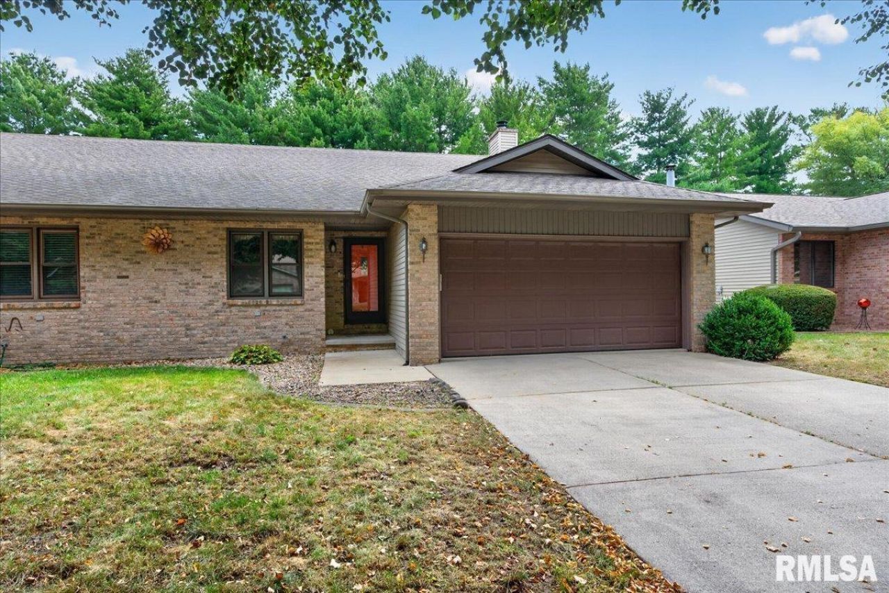 2402 Checkerberry Lane, Springfield, IL 62711 Main Photo