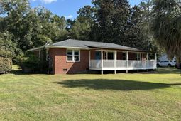 708 County Road S-18-61 photo 4