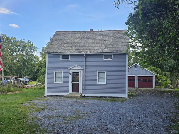 327 Vermont Route 313 W, Arlington, VT 05250